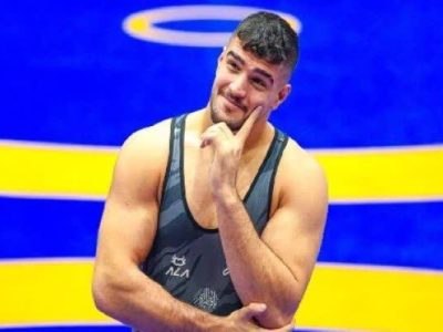 قرارداد جنجالی ستاره کشتی ایران امضا شد