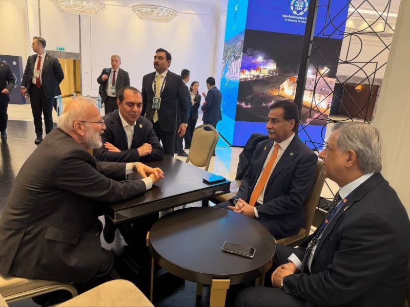 رایزنی هیأت پارلمانی ایران با رئیس مجلس پاکستان در حاشیه اجلاس جهانی