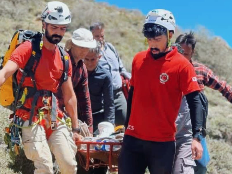 پایان موفق عملیات نجات در اثر حادثه سقوط