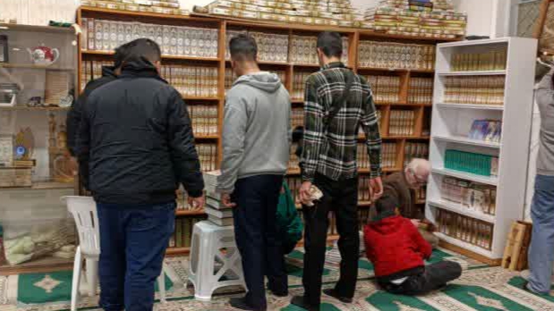 مساجد آباده خود را به پیشواز ماه رمضان رساندند