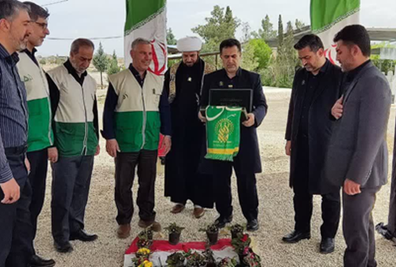 حضور کاروان سفیران کریمه اهل‌بیت (ع) در آباده؛ طلیعه عطر دهه کرامت