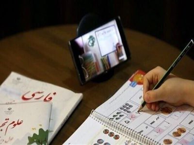 مدارس کماکان مجازی است