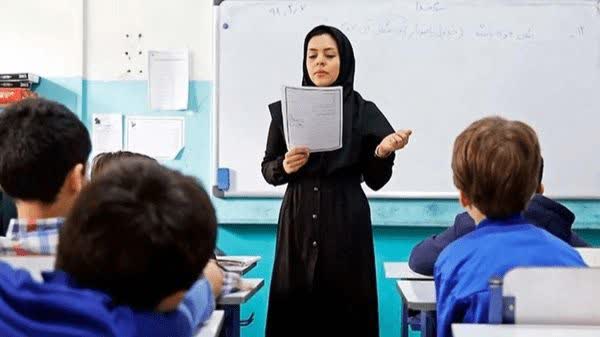 فرآیند انتخاب معلمان نمونه اعلام شد 