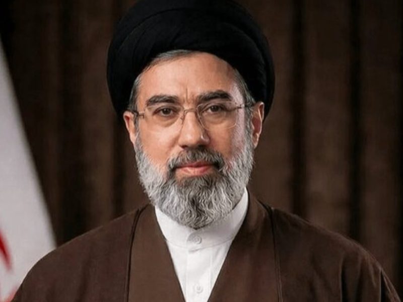 پیام رهبر انقلاب به مناسبت هفته دفاع مقدس و دومین سالگرد شهادت سید حسن نصرالله