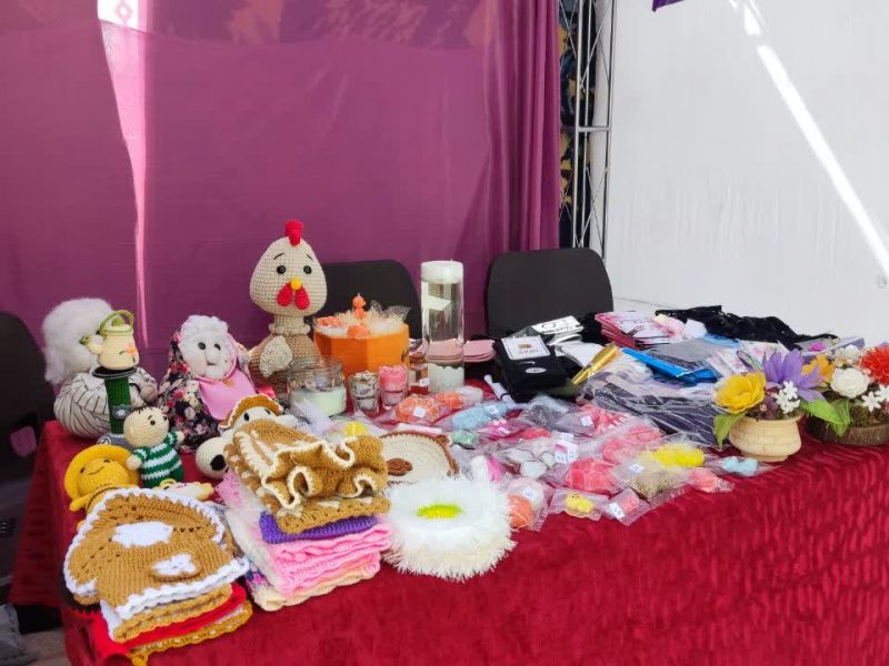 نمایشگاهی در سورمق؛ مسجدی به وسعت زندگی